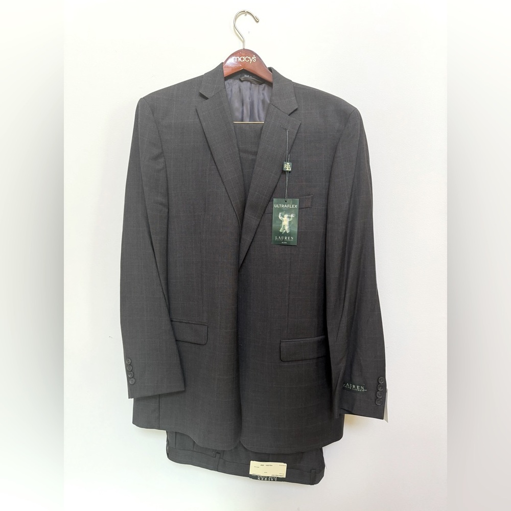 Men’s 2 piece suit, brand New with Tags, Ralph Lauren charcoal gray 44L/38W